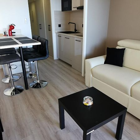 Appartement En Bord De Mer Cannes Exterior foto